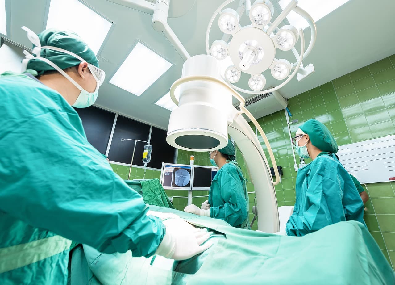 REVISION HIP SURGERY